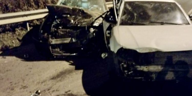 Teška saobraćajna nezgoda: Četiri povređene osobe prebačene u bolnicu