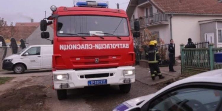 Strašan požar u Novom Pazaru: Žena preminula uslijed gušenja dimom