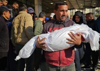 Još jedna teška noć u Gazi, u vazdušnom napadu ubijeno deset Palestinaca