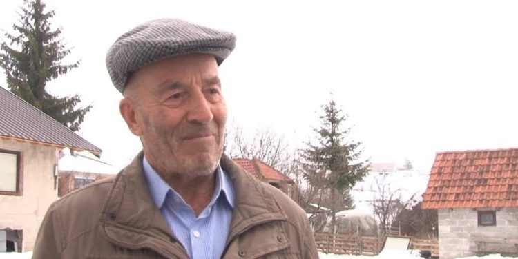 Priča Zeke Badića iz sela Gurdijelje kod Tutina: Posvećenost učiteljskom pozivu i zajednici