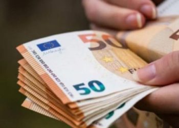 Kod J.D. iz Novog Pazara pronađen neprijavljen novac na graničnom prijelazu Brnjak