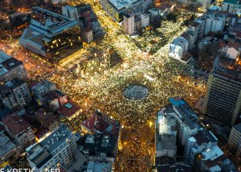 Srbija na prekretnici: Protesti i politička kriza koja može da dovede do generalnog štrajka