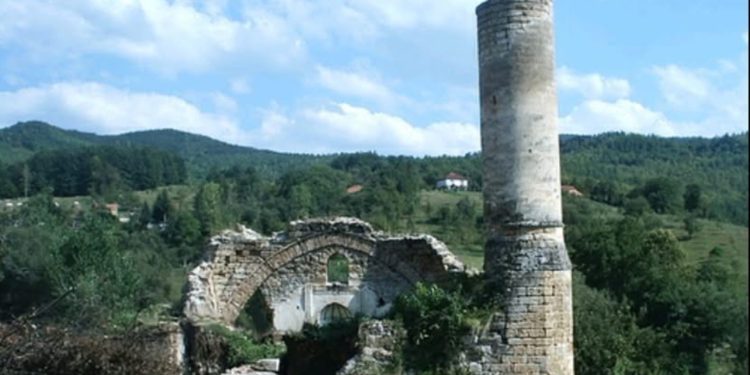 Poništavanje Rješenja za Rekonstrukciju Hajdar pašine džamije u Radulićima: Reakcije i zahtjevi