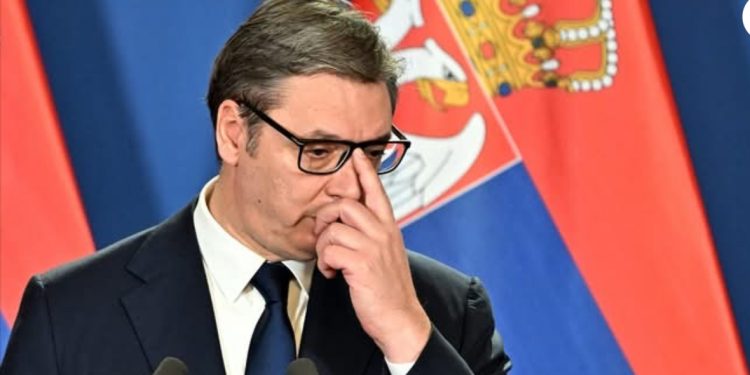 Za političku krizu u Srbiji Vučić krivi Kurtija, Đukanovića, studente i Sarajevo