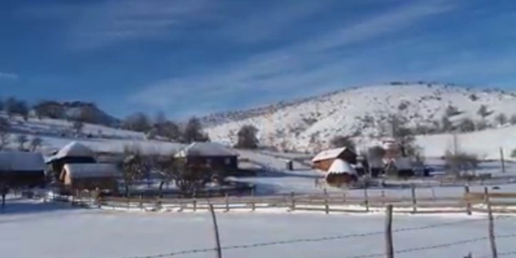 Nakon blagog prolećnog perioda, dolazi do naglog zahlađenja sa padavinama.