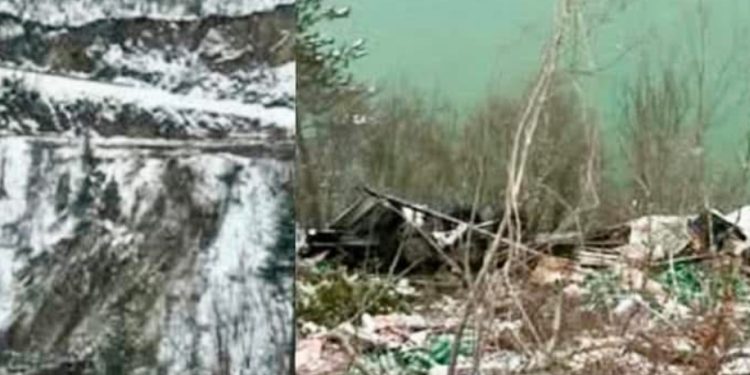 Šleper pod utovarom sletio sa magistrale u korito rijeke