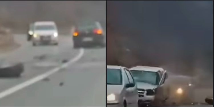 Teška saobraćajna nesreća, auto dugo krivudalo ulicom pa se sudarilo sa drugim
