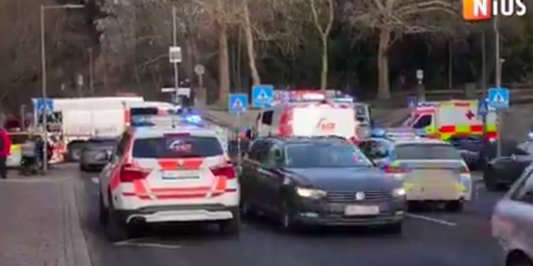 Dvije osobe ubijene a više povređeno u napadu u gradskom parku u Njemačkoj