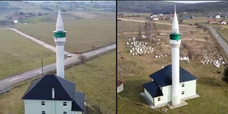 Koštampoljska ravnica počinje selom Glogovik, a u njemu lijepa džamija
