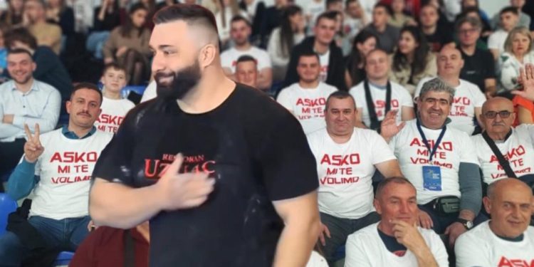 Beogradska dvorana puna emocija: Kolašinac uz suze i aplauz publike i Sjeničaka rekao zbogom