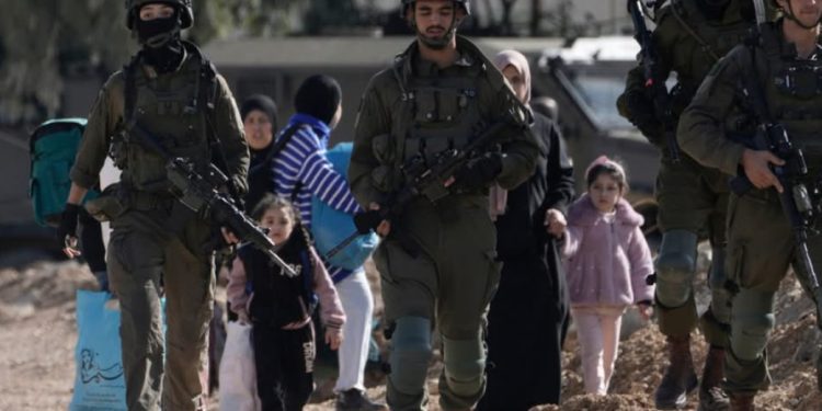 Intenzivna Vojna Operacija u Jeninu: Stradalo 16 Palestinaca i spaljeno preko 70 kuća