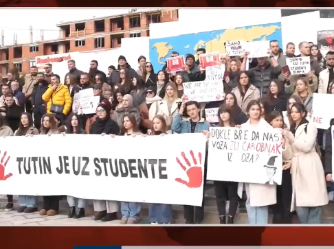 Protest Učenika Srednjih Škola u Tutinu: “Tutin je uz Studente”