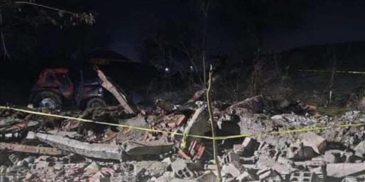 Velika tragedija u Đakovici: Kuća se urušila i  ubila troje maloljetne djece
