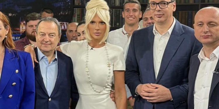 Eko straža pokrenula peticiju za suspenziju Instagram naloga Jelene Karleuše