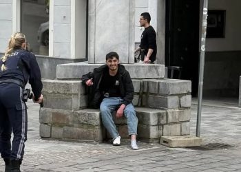 Tragičan napad u Astriji, nižem ubio diečaka i povredio još četvoro ljudi