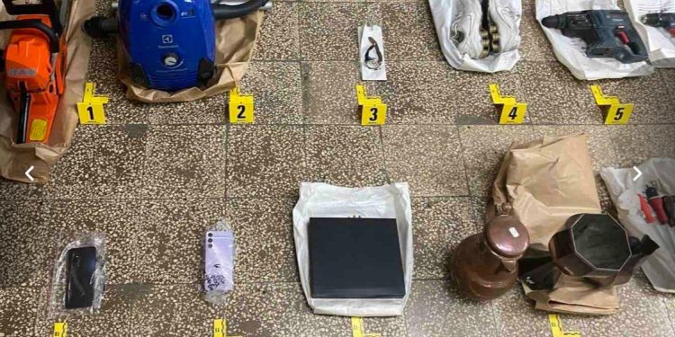Uhapšeni A.M. i Š.A. zbog više krađa: Obijali kuće, apoteke i 5 džamija