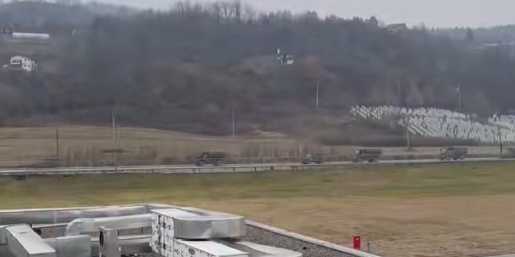 Ulazak turskog kontingenta EUFOR-a u Srebrenicu, prate situaciju i osiguravaju mir