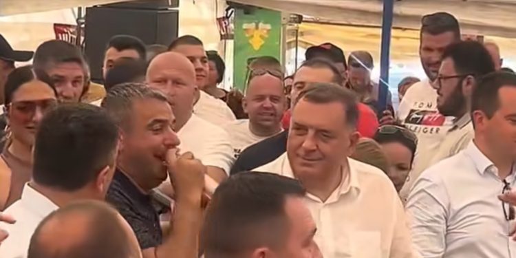 Ispjevali Dodiku pjesmu: E moj Mile takva su vremena osudi te Uzunović Sena VIDEO