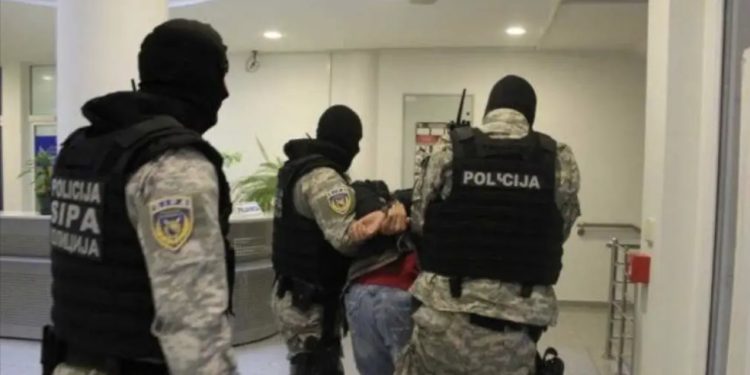 Dok Dodik brani rad državnih organa u RS, SIPA uhapsila dva njegova člana zbog prijetnji Seni Uzunović