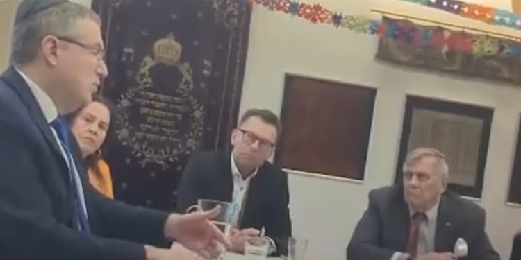 Izraelski ambasador u Austriji predlaže pogubljenje palestinske djece tokom skrivenog snimanja