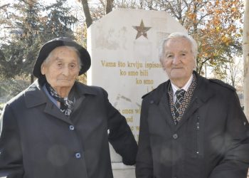 Ovo su najstariji novopazarci: Halil Rizvanović i Sranislava Jelić