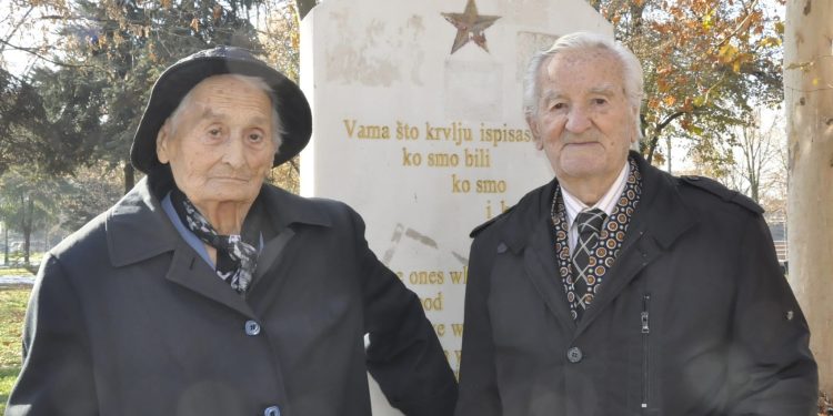 Ovo su najstariji novopazarci: Halil Rizvanović i Sranislava Jelić