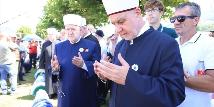 Zabrinutost Reisa Kavazović zbog zatvaranja Memorijalnog centra u Srebrenici, uspostaviti vladavinu prava