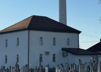 Vandalski napad na Puhalsku džamiju u Bosanskoj Dubici