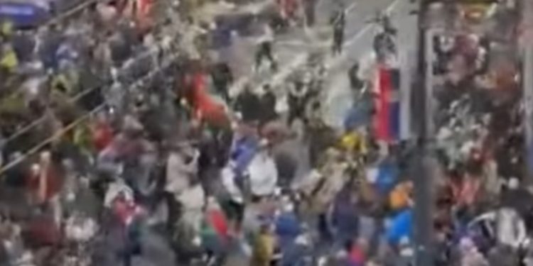 Šta je zvučni top koji je upotrebljen juče u Beogradu, pogledajte snimak