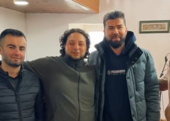 Burak svratio u Dugu Poljanu i proučio ezan za podne namaz VIDEO