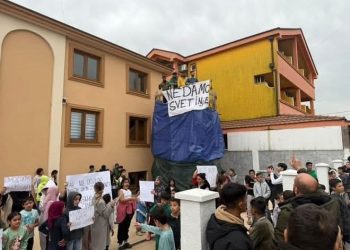 Bošnjačka stranka: Nećemo dozvoliti rušenje džamije  na Koniku