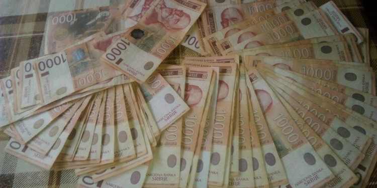 Novo povećanje plata u lokalnoj samoupravi od maja, nemaju pravo funkcioneri