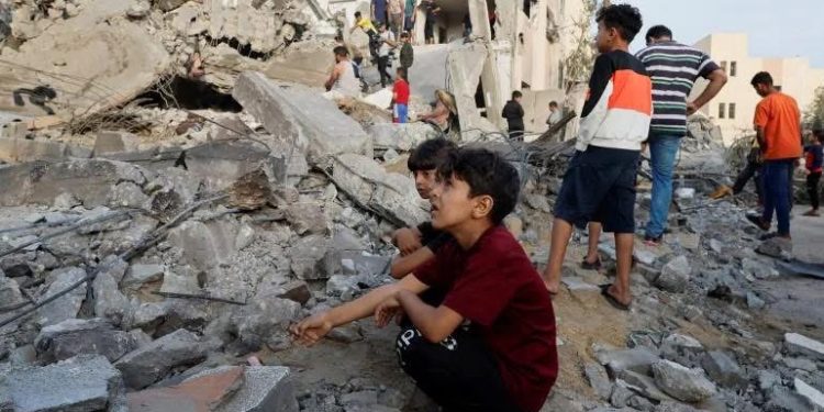 Preko 30 Palestinaca ubijeno na više lokacija u Gazi, uključujući i sigurne zone