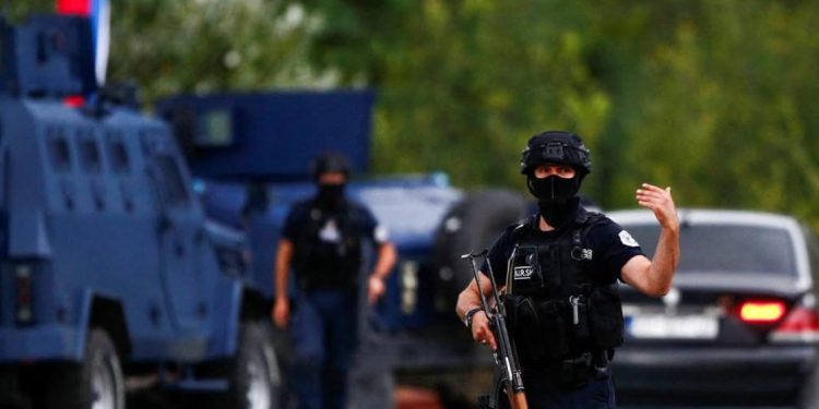Kosovska policija nastavlja sa uklanjanjem svih srpskih obilježja: “Nema mjesta paralelnim institucijama”