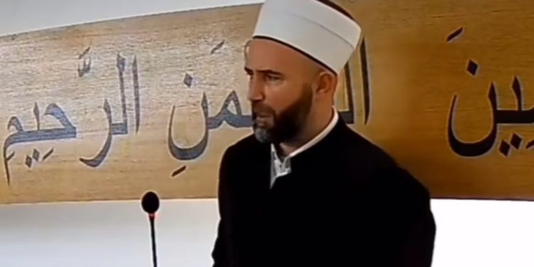 Nakon nekoliko nemilih događaja u Bajevici, Ahmedin Ef posvetio hutbu: Poziv na odgovornost i zajedništvo