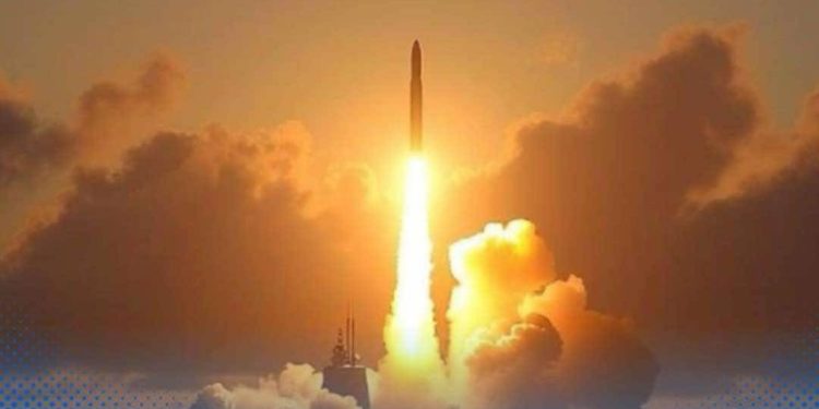 Pakistan odgovorio na napad Indije, ubijeno nekoliko osoba i uništeno nekoliko aviona