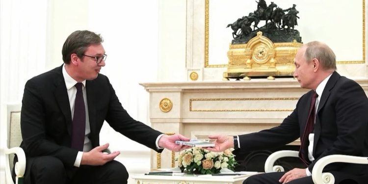Aleksandar Vučić odleteo za Moskvu – Prisustvuje Paradi pobede i sastaje se sa Vladimirom Putinom