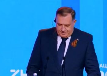 Dodik jedno priča kod Putina a kod Erdogana podvije rep: Vređao Bošnjake tokom obraćanja u Moskvi