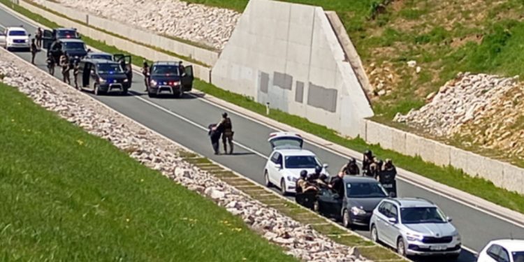 Pokušaj hapšenja Stevandića kod Brčkog: Specijalna policija  šalje jasnu poruku