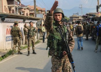 Indija i Pakistan postigli sporazum o potpunom prekidu vatre