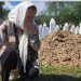 Dženaza za 6 nevino ubijenih Bošnjaka u Bratuncu: Otac Mevlijin nekompletan dovezen iz Srbije