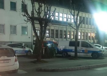 Dramatičan incident u Rožajama: Hapšenje supružnika i pronalazak ilegalnog oružja