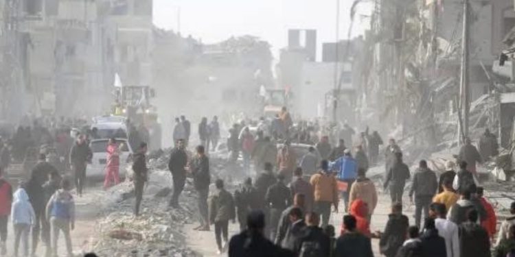 Novi izraelski napadi u Gazi: 44 Palestinca ubijena, među njima žene i djeca