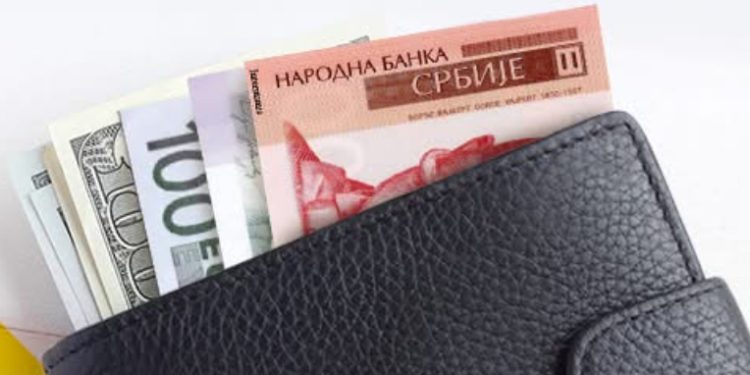 Analitika demantuje Vučića: Znatno više cijene u odnosu na povećanje plata i penzija