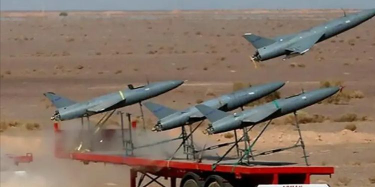 Iran lansirao stotine dronova na Izrael: Khameni obećava žestoku osvjetu cionistima