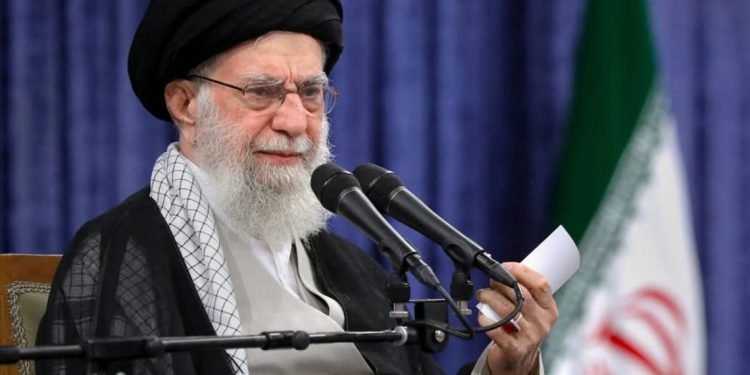 Ajatolah Khamenei: Cionisti će žestoko platiti a Tel Aviv će snositi ozbiljne posljedice