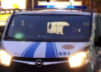 Nasilje u vozilu: Nevencanog partnera izudarala, navevši mu povrede po tijelu i više ujeda