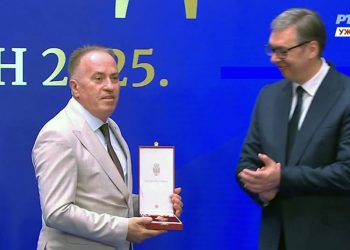 Prof.dr Sefedin Šehović iz Tutina odlikovan na svječanoj ceremoniji od strane Vučića, povodom Vidovdana