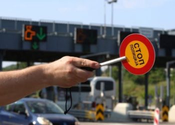 Tragedija na auto-putu: Poginuo saobraćajni policajac tokom službene dužnosti