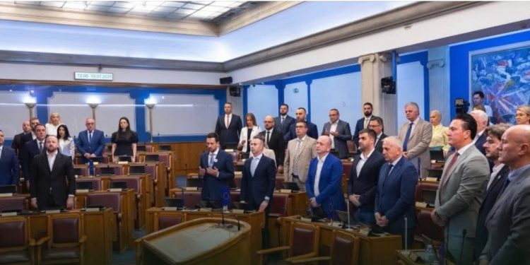Crna Gora se prisjeća žrtava genocida u Srebrenici: Skupština i Vlada obilježile 30. godišnjicu